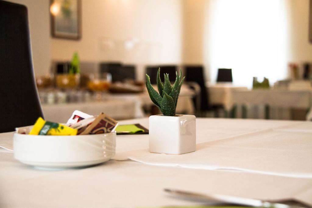 Hotel Arianna 이세오 외부 사진