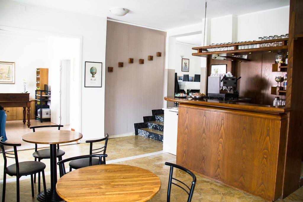 Hotel Arianna 이세오 외부 사진