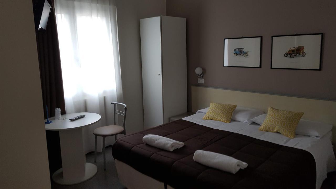 Hotel Arianna 이세오 외부 사진
